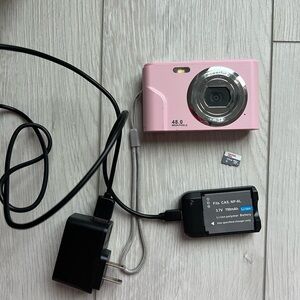 PINK DIGITAL CAMERA 🩷
